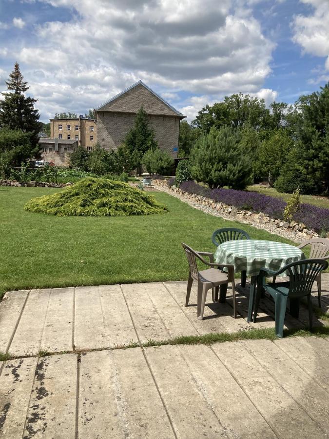 Apartman Na Ostrove Beroun 外观 照片